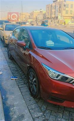 نيسان فيرسا